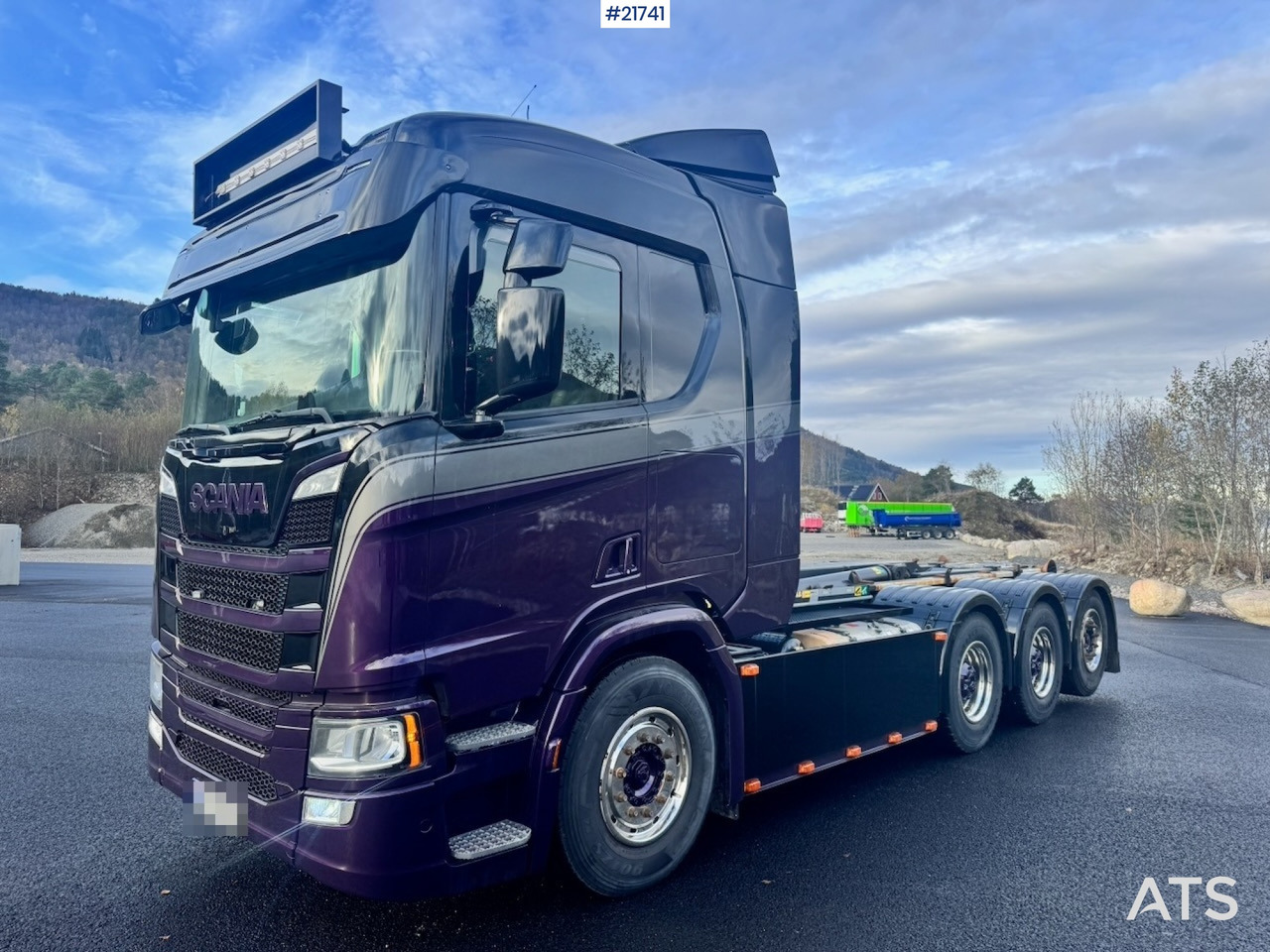 Scania 2018 Scania R580 Tridem Krokbil m/ Kranhydraulikk. Nylakkert! - Hook lift truck: picture 2 Scania 2018 Scania R580 Tridem Krokbil m/ Kranhydraulikk. Nylakkert! - Hook lift truck: picture 2