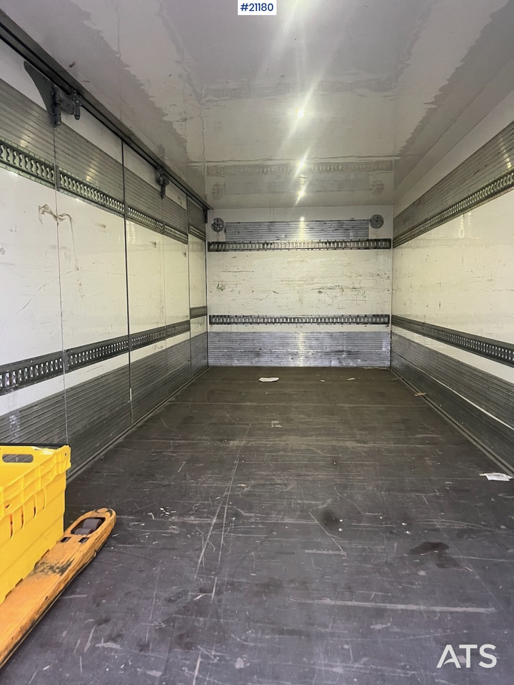 Scania P250 - Box truck: picture 5 Scania P250 - Box truck: picture 5