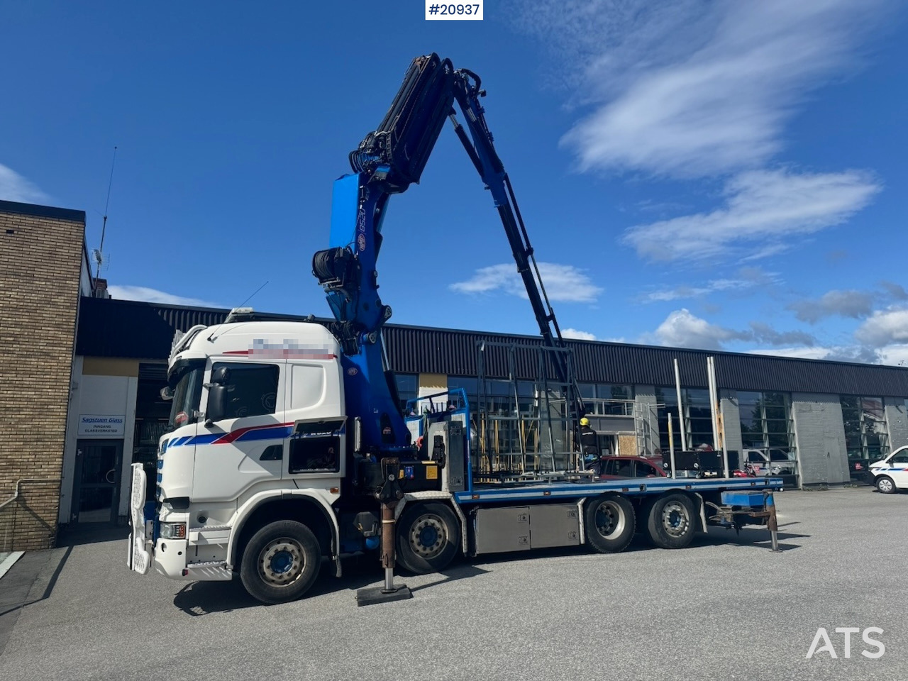 Scania R620 - Dropside/ Flatbed truck, Crane truck: picture 1 Scania R620 - Dropside/ Flatbed truck, Crane truck: picture 1