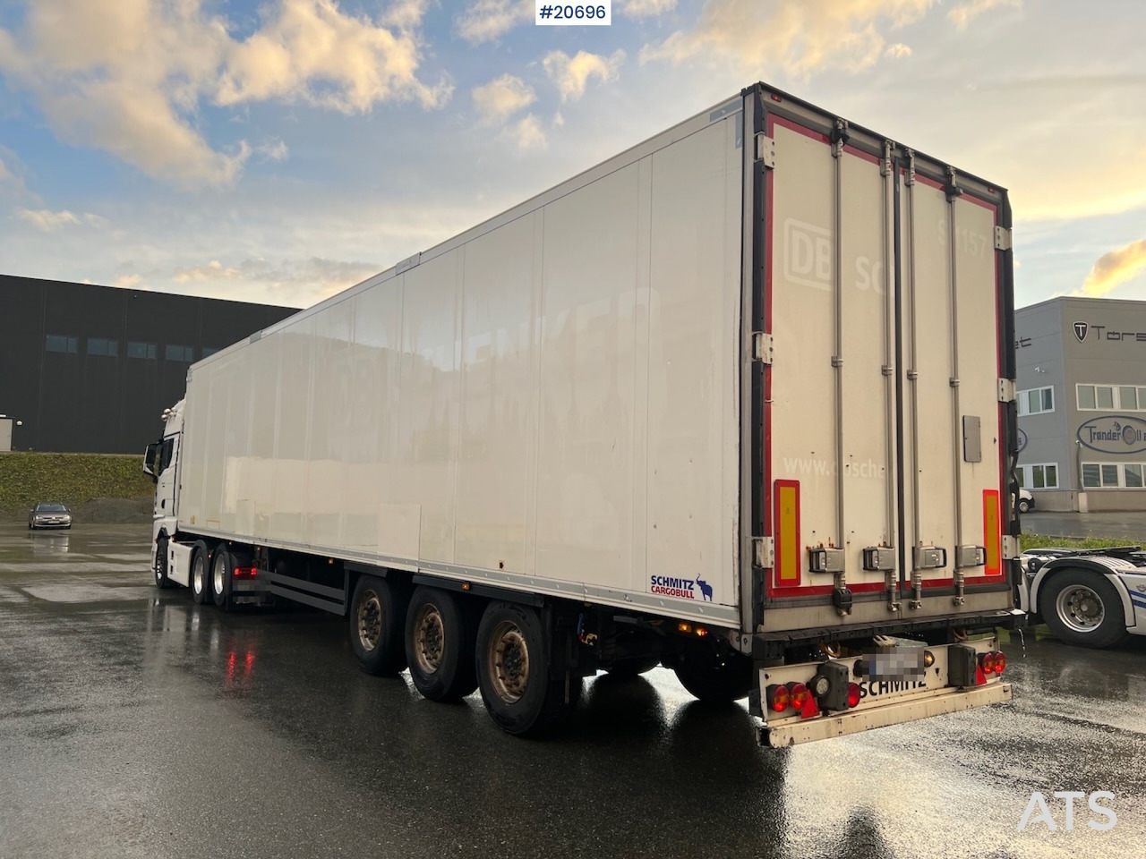 Schmitz thermotralle - Refrigerator semi-trailer: picture 1 Schmitz thermotralle - Refrigerator semi-trailer: picture 1