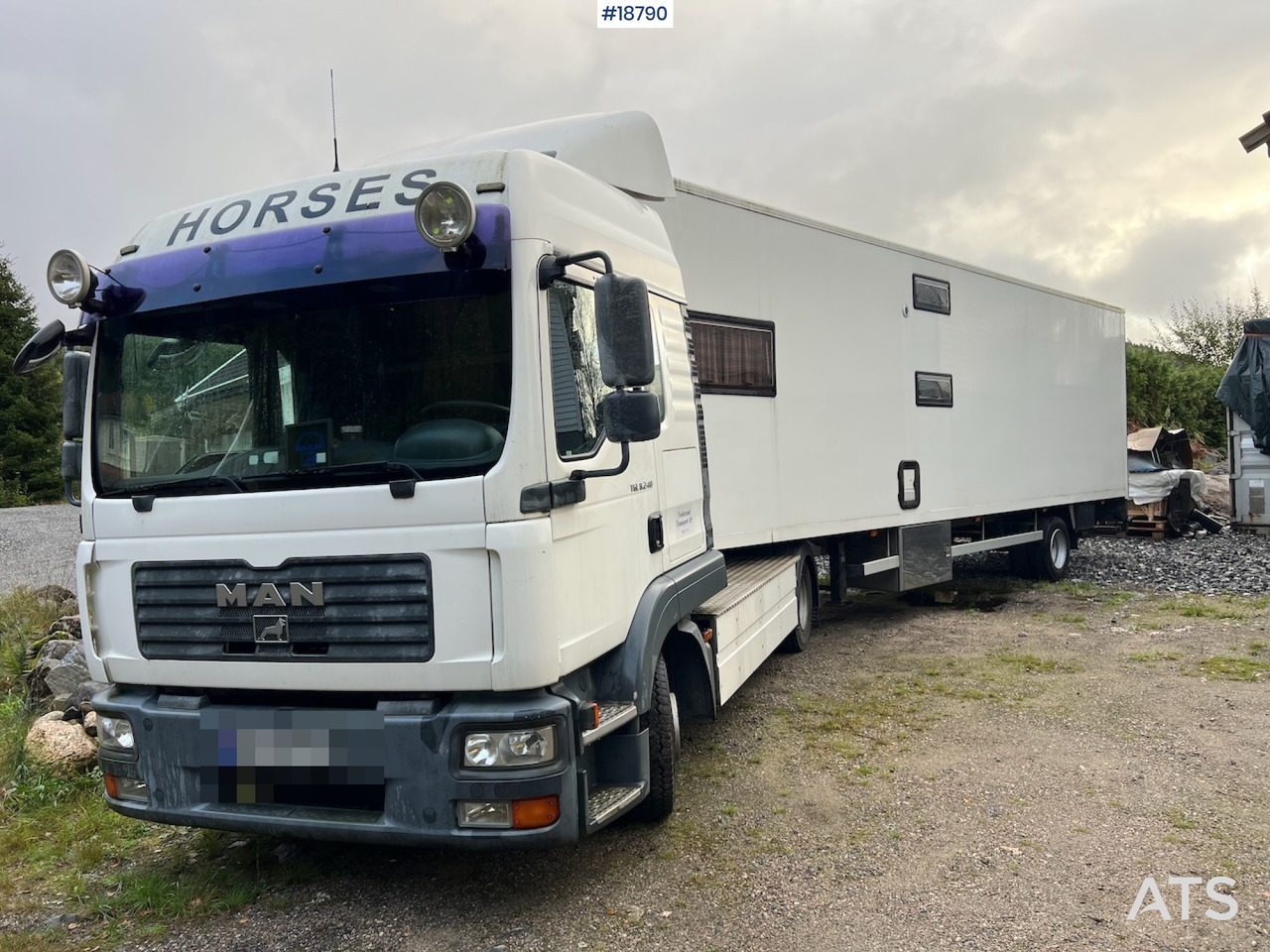 MAN TGL 8.240 - Tractor unit: picture 1 MAN TGL 8.240 - Tractor unit: picture 1