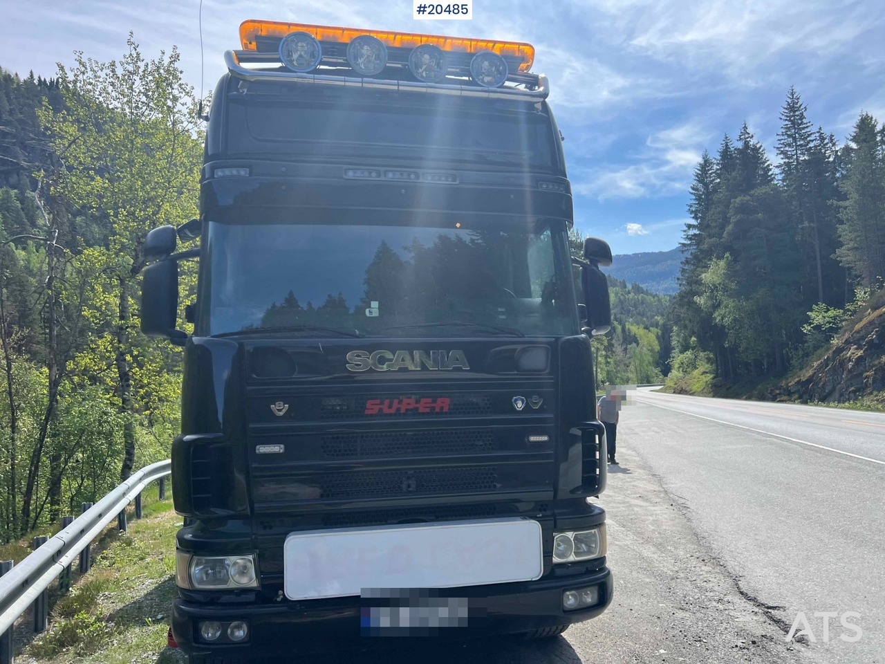 Tractor unit Scania R144: picture 7
