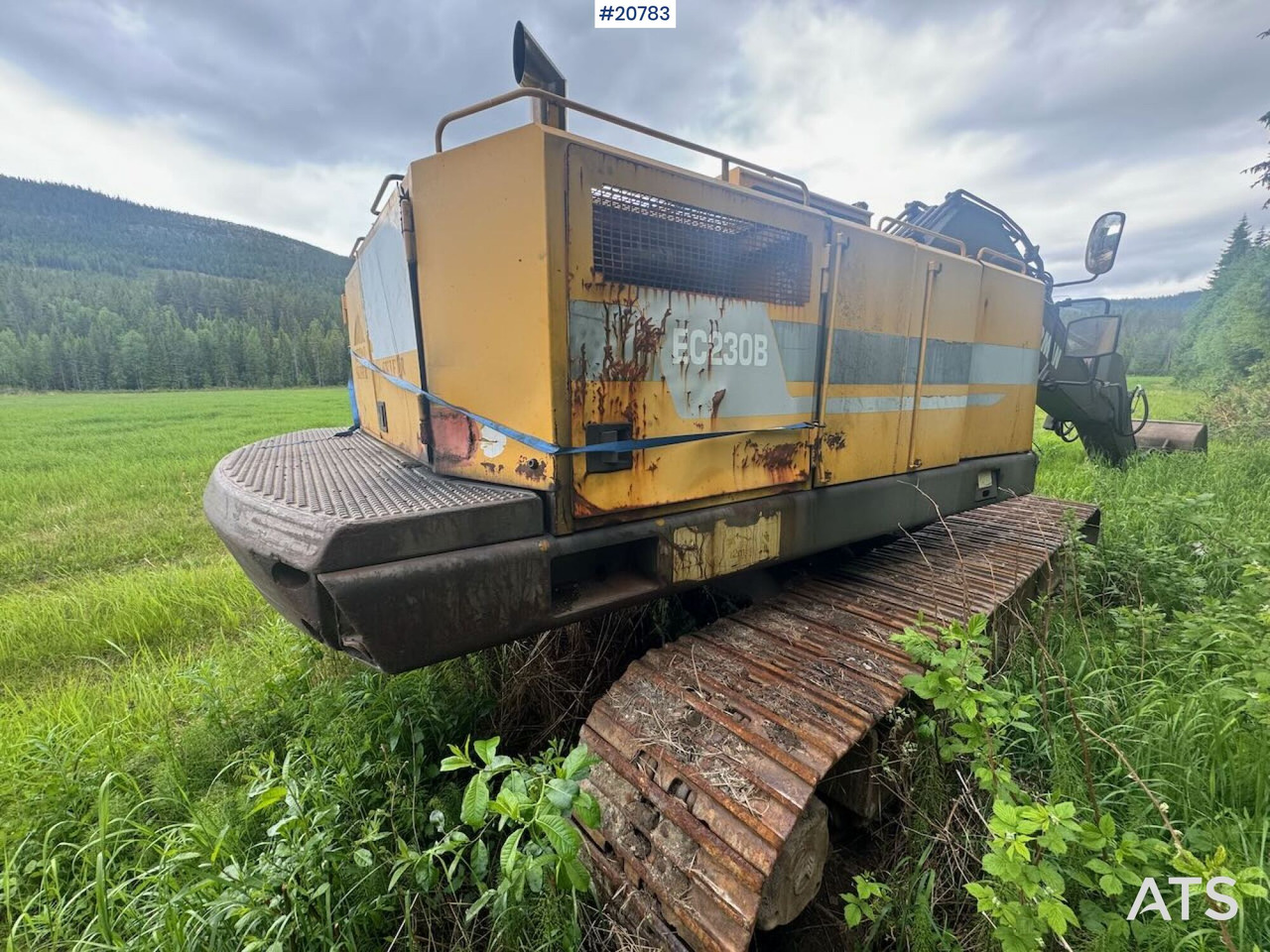 Crawler excavator Volvo EC230B: picture 27