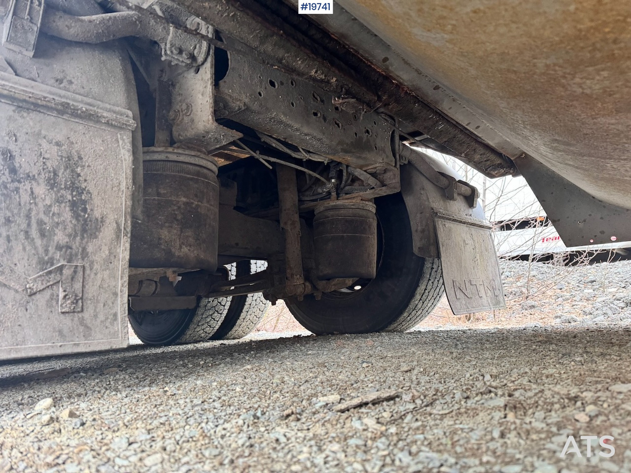 Garbage truck Volvo FE340: picture 16