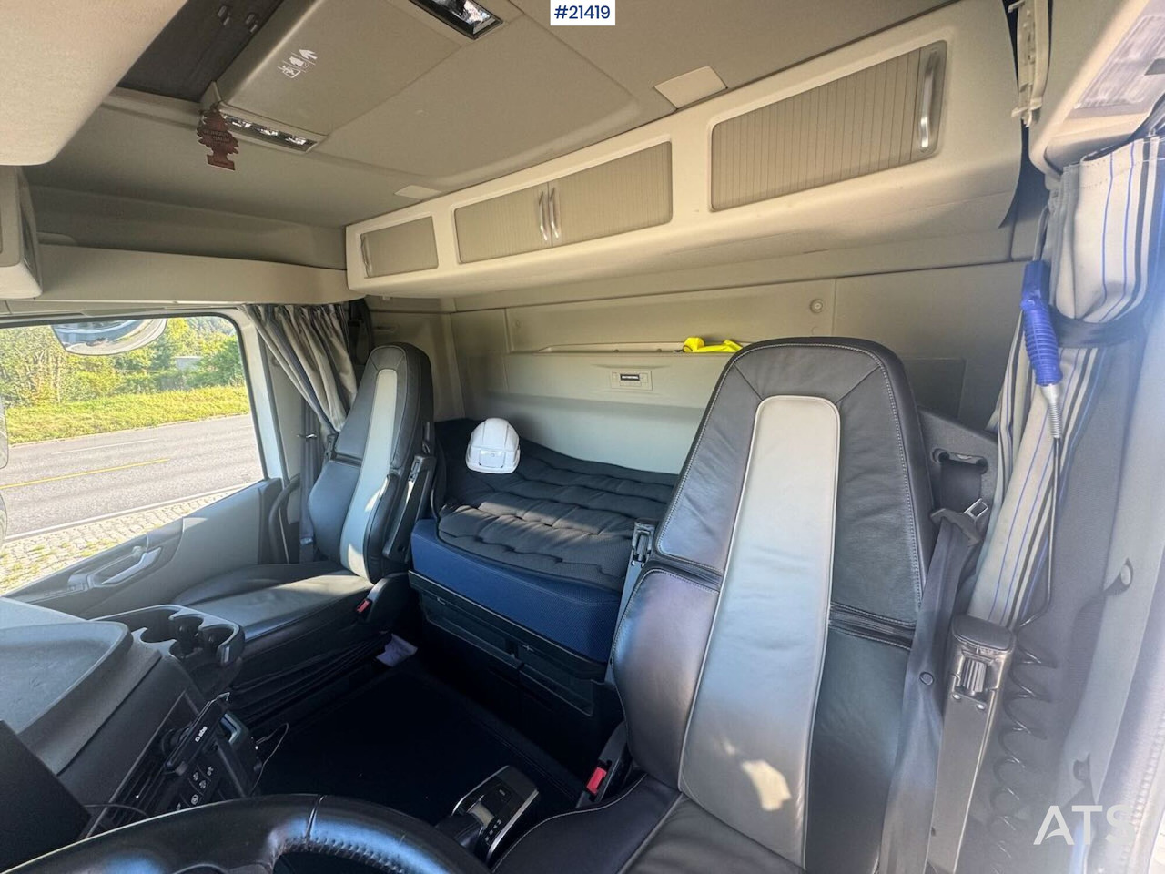 Tipper Volvo FH540: picture 27