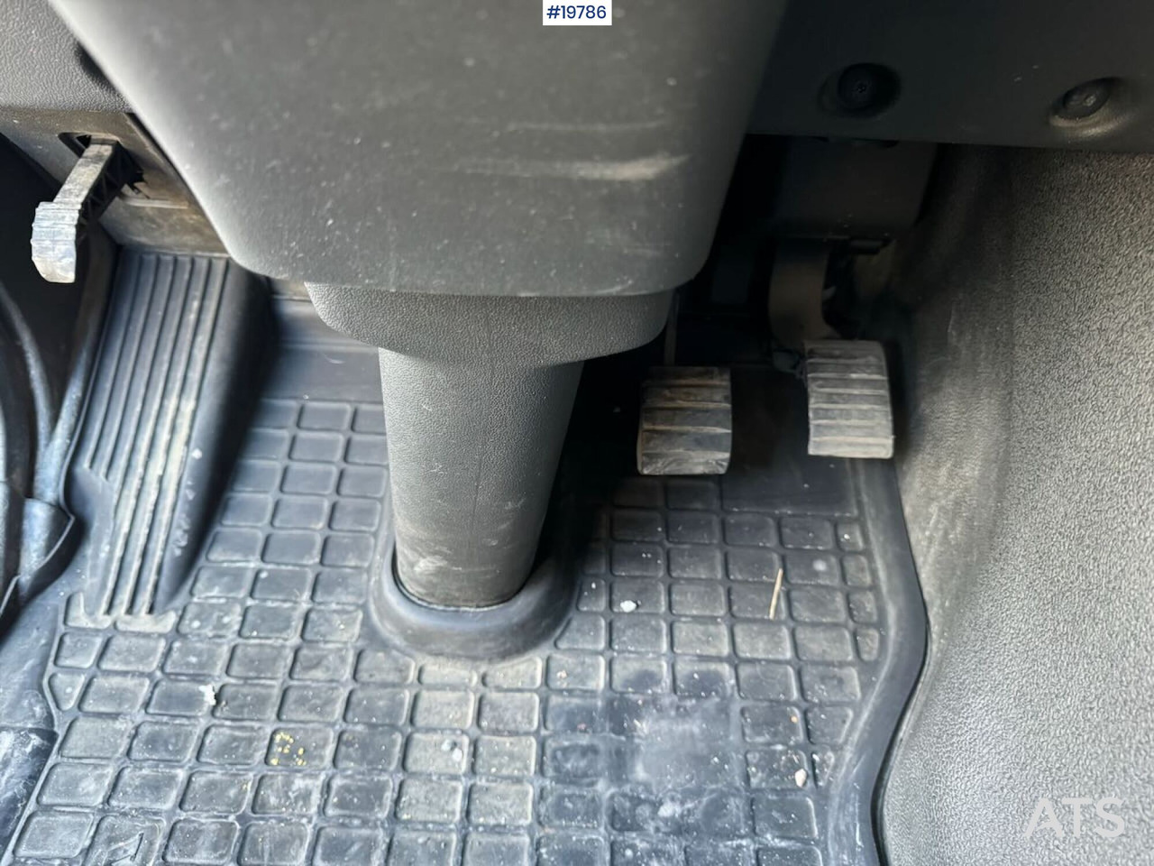 Lease a Volvo FM370 Volvo FM370: picture 28
