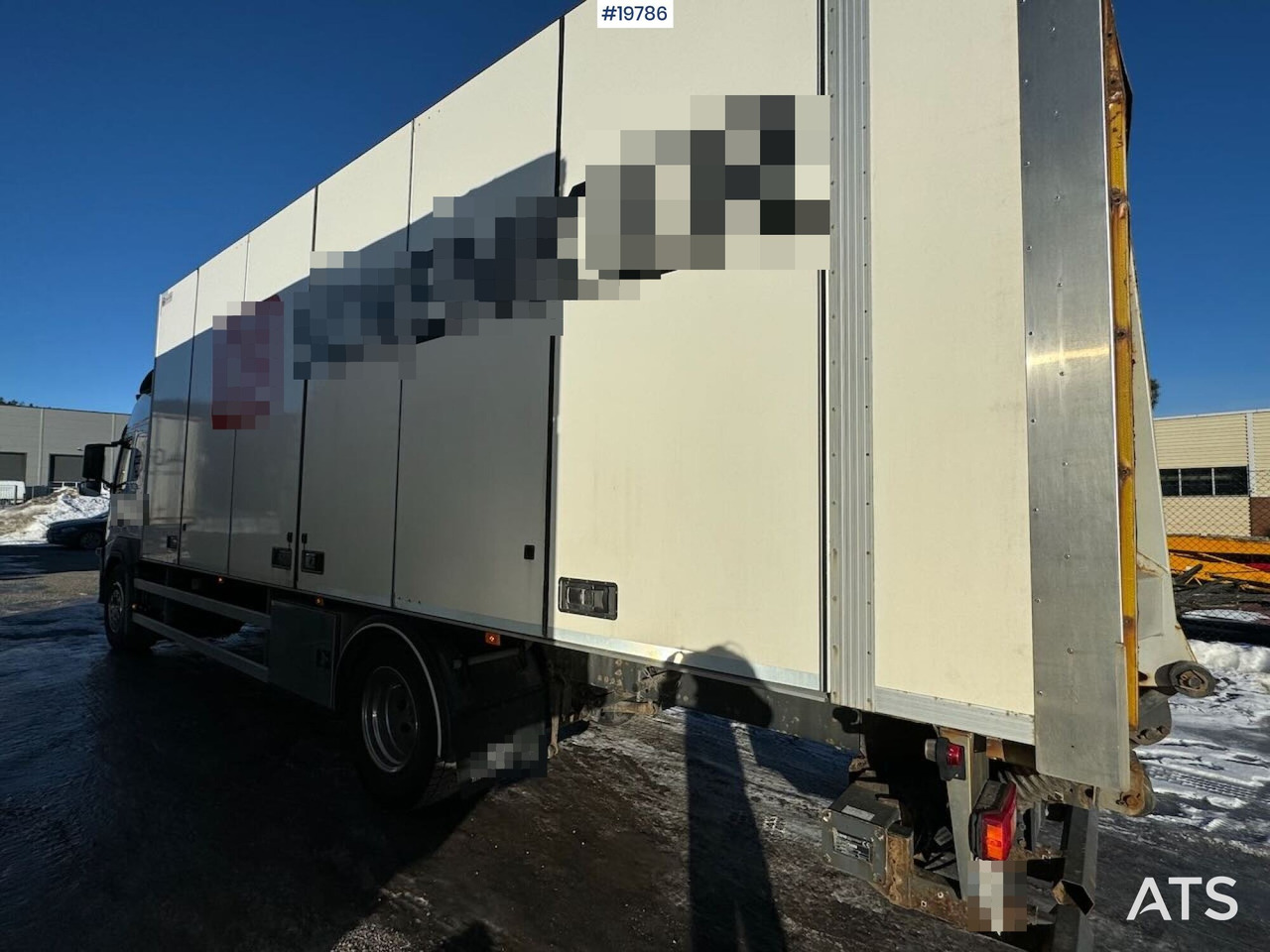 Lease a Volvo FM370 Volvo FM370: picture 8