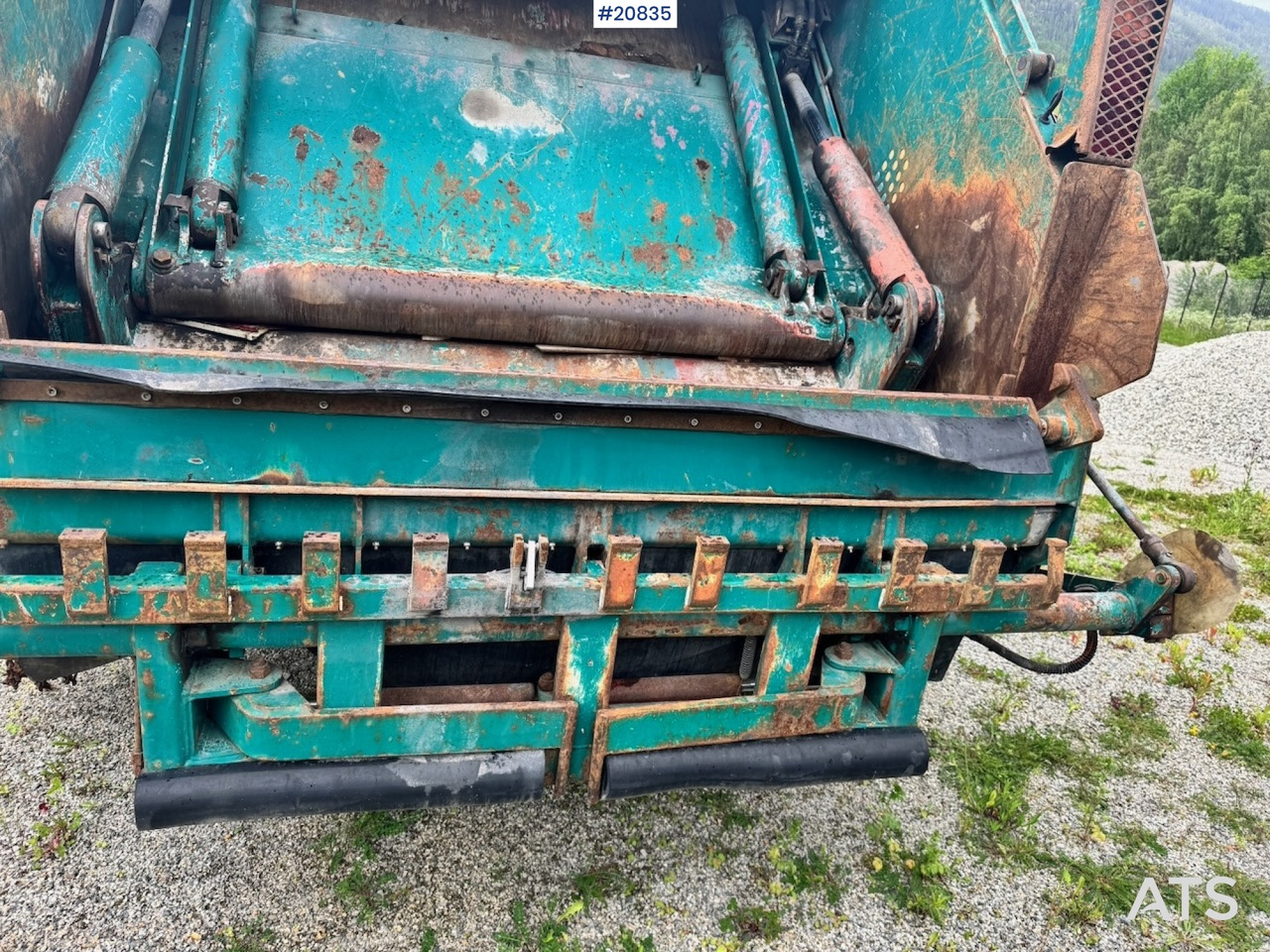 Garbage truck Volvo FM410: picture 24 Garbage truck Volvo FM410: picture 24