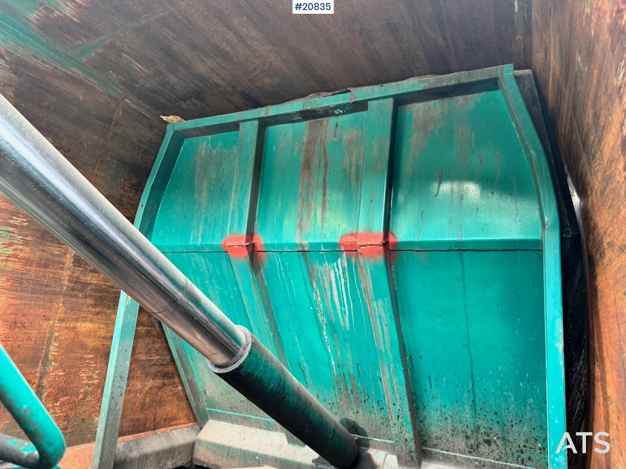 Garbage truck Volvo FM410: picture 32 Garbage truck Volvo FM410: picture 32