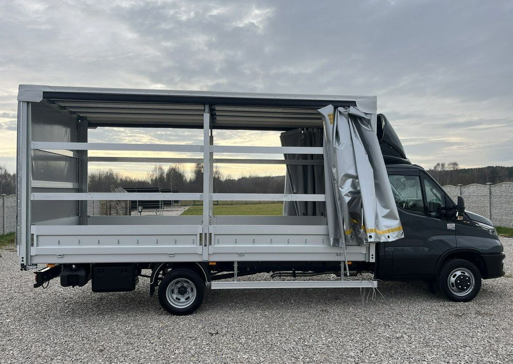 Iveco Daily - Curtain side van: picture 5 Iveco Daily - Curtain side van: picture 5