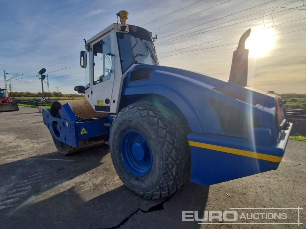 2011 Bomag BW213 D-4 - Roller: picture 3 2011 Bomag BW213 D-4 - Roller: picture 3