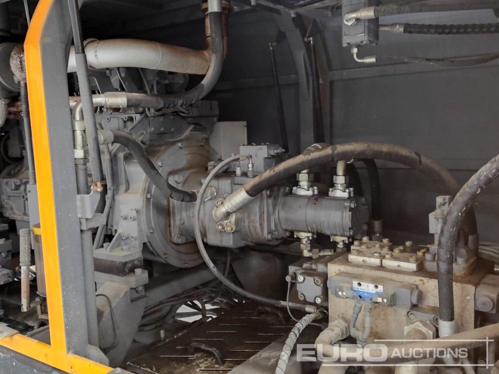 2011 Sany Concrete Pump - Concrete pump truck: picture 5 2011 Sany Concrete Pump - Concrete pump truck: picture 5