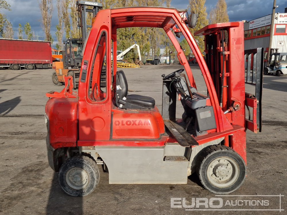 2012 Nissan U1D2A25LQ - LPG forklift: picture 5 2012 Nissan U1D2A25LQ - LPG forklift: picture 5