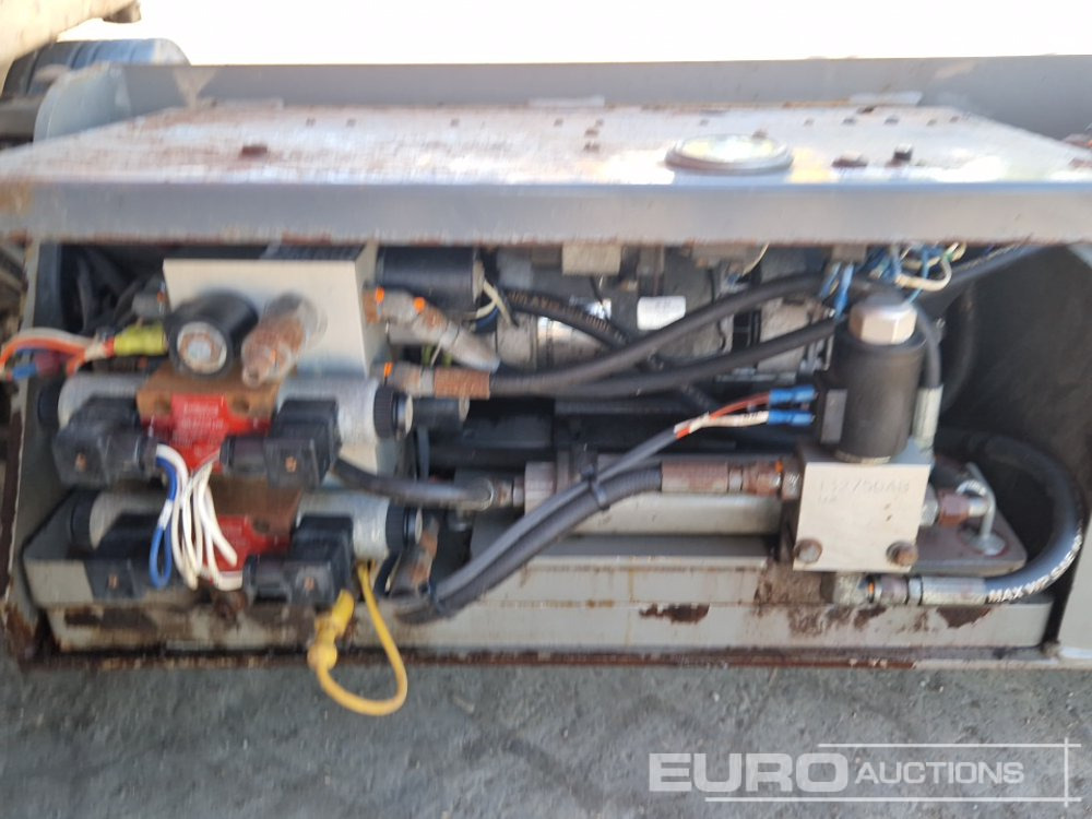 Aerial platform 2012 SkyJack SJ4632: picture 19