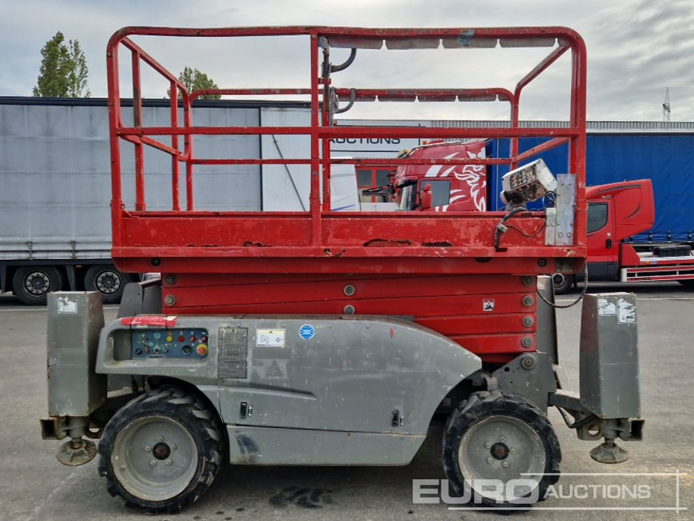2014 Haulotte Compact 12DX - Aerial platform: picture 5 2014 Haulotte Compact 12DX - Aerial platform: picture 5