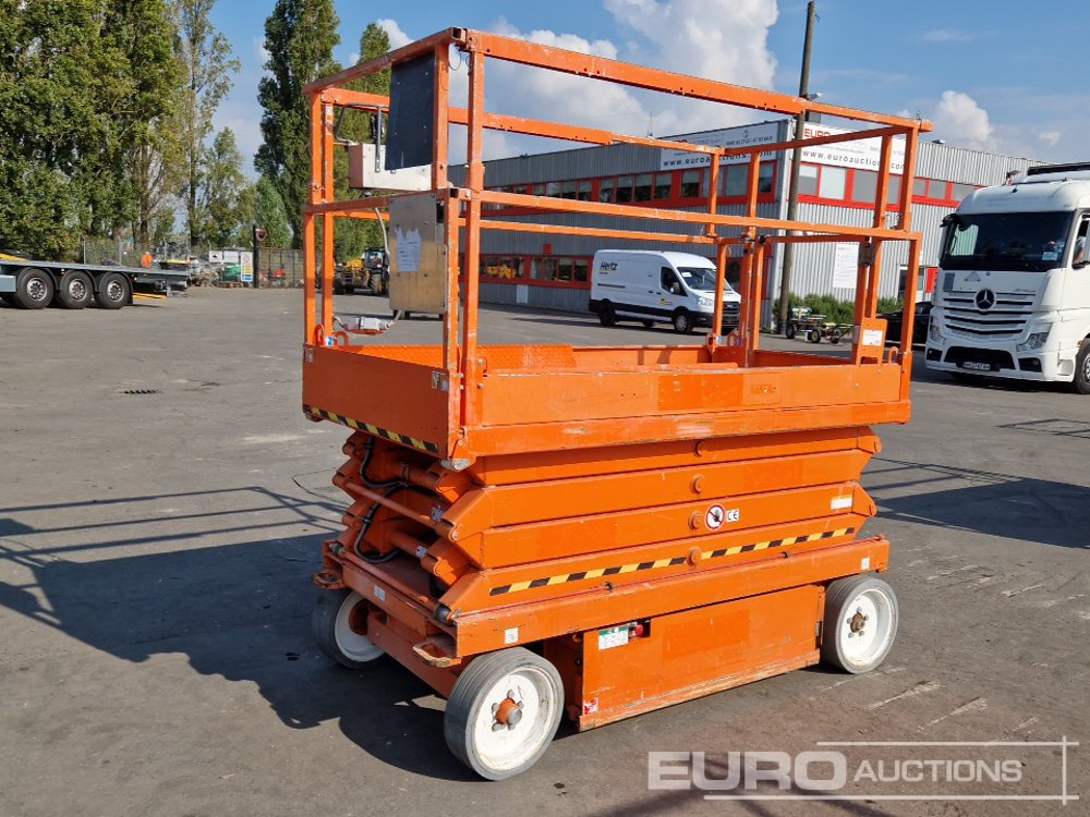 2014 SkyJack SJ111-4626 - Aerial platform: picture 1 2014 SkyJack SJ111-4626 - Aerial platform: picture 1