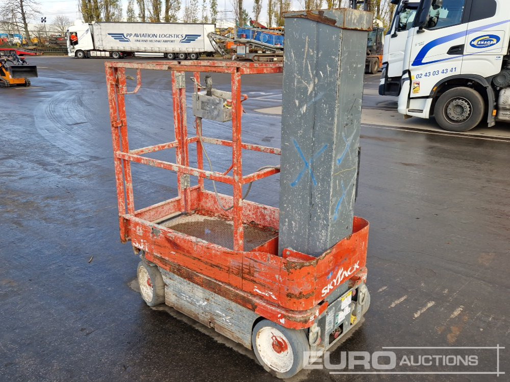 2014 SkyJack SJ16 - Aerial platform: picture 3 2014 SkyJack SJ16 - Aerial platform: picture 3