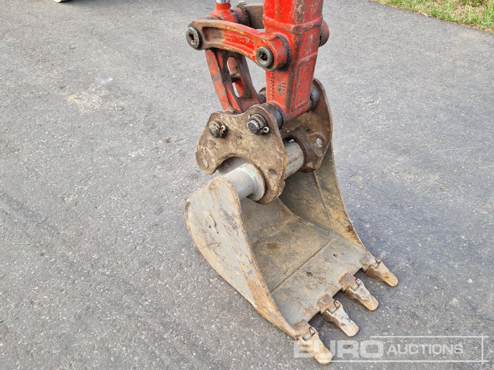 Mini excavator 2014 Volvo EC25D: picture 17