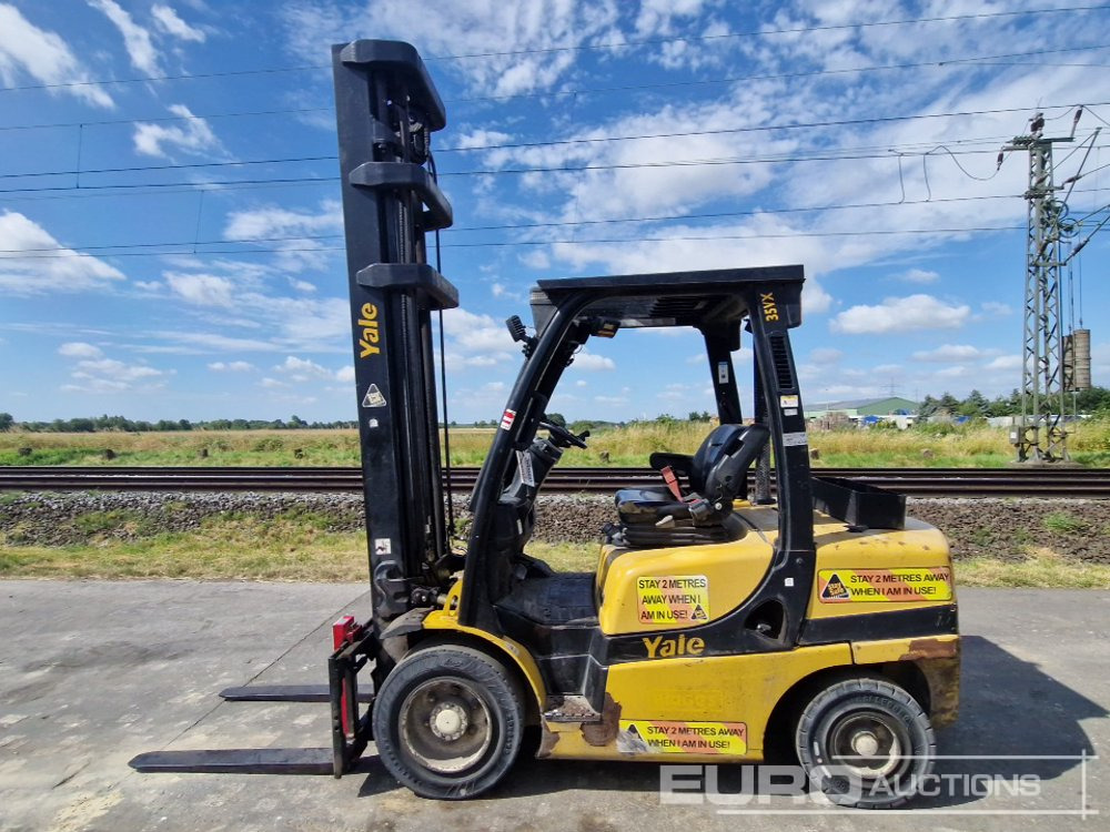 2014 Yale GDP35VX - Forklift: picture 2 2014 Yale GDP35VX - Forklift: picture 2