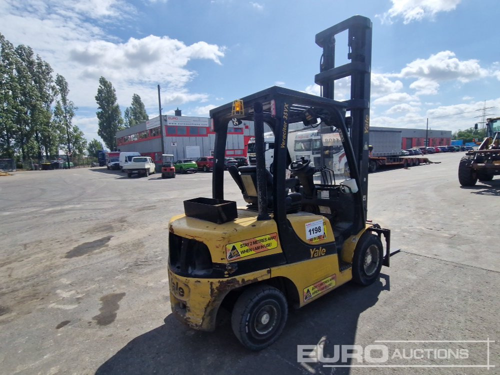 2014 Yale GDP35VX - Forklift: picture 4 2014 Yale GDP35VX - Forklift: picture 4