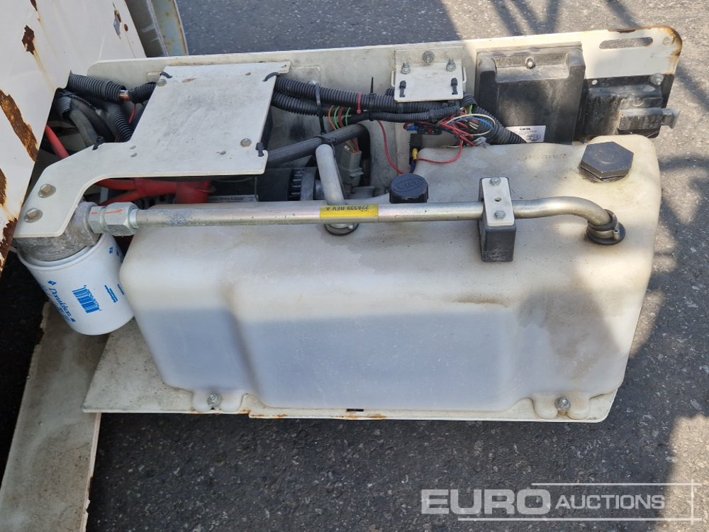 Aerial platform 2015 Genie GS-4047: picture 17