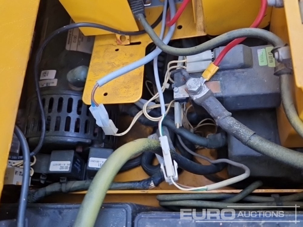 Scissor lift 2015 Haulotte Optimum 8: picture 19