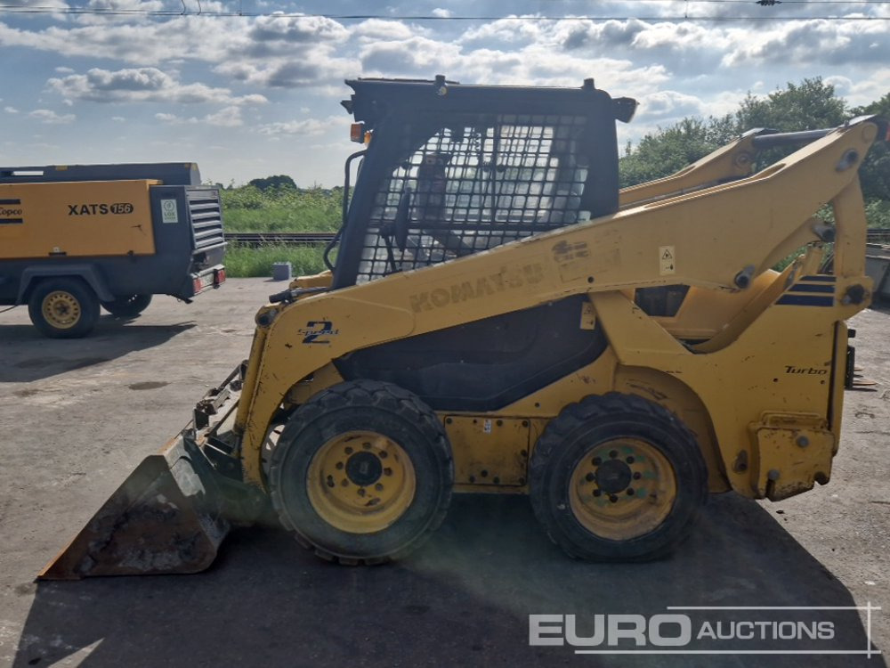 2015 Komatsu SK820-5 - Skid steer loader: picture 2 2015 Komatsu SK820-5 - Skid steer loader: picture 2