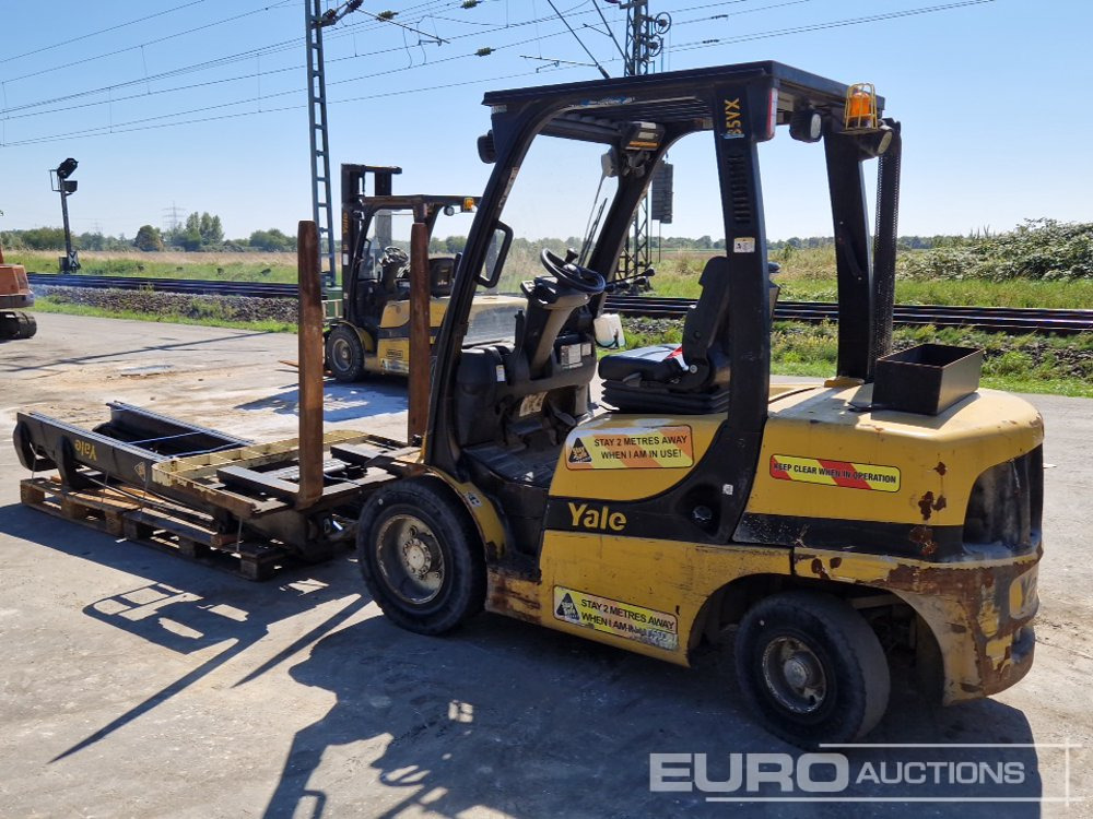 2016 Yale GDP35VX - Forklift: picture 2 2016 Yale GDP35VX - Forklift: picture 2