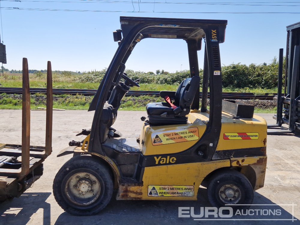 2016 Yale GDP35VX - Forklift: picture 5 2016 Yale GDP35VX - Forklift: picture 5