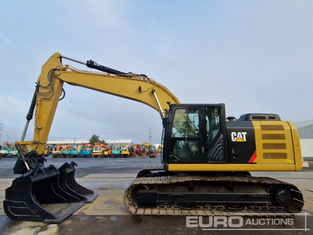 2017 CAT 320FL - Crawler excavator: picture 2 2017 CAT 320FL - Crawler excavator: picture 2