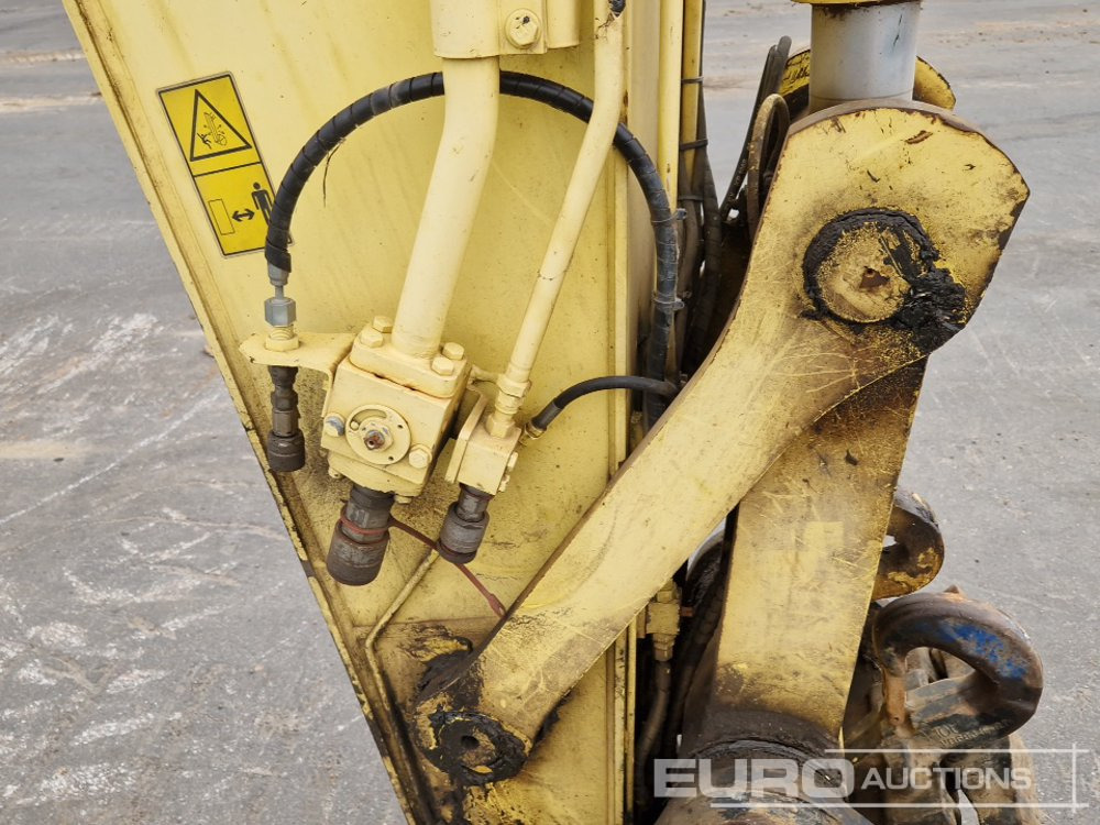 Crawler excavator 2017 CAT 326F: picture 20