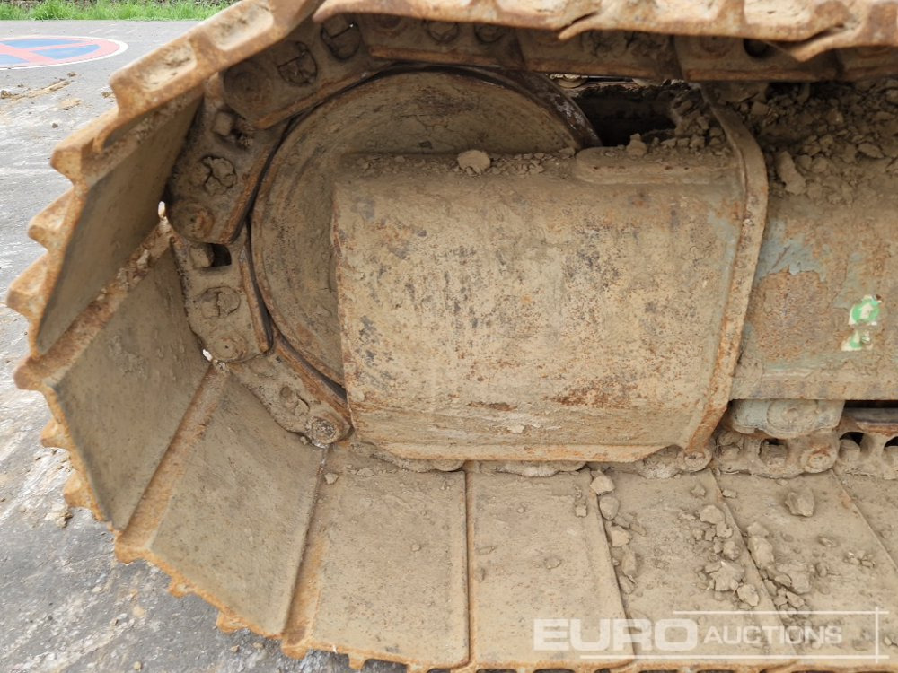 Crawler excavator 2017 CAT 326F: picture 15
