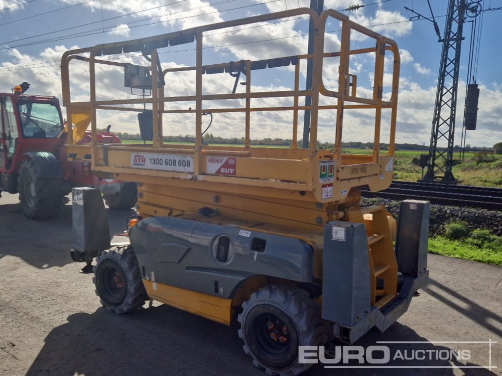 2017 Haulotte Compact 12DX - Scissor lift: picture 3 2017 Haulotte Compact 12DX - Scissor lift: picture 3
