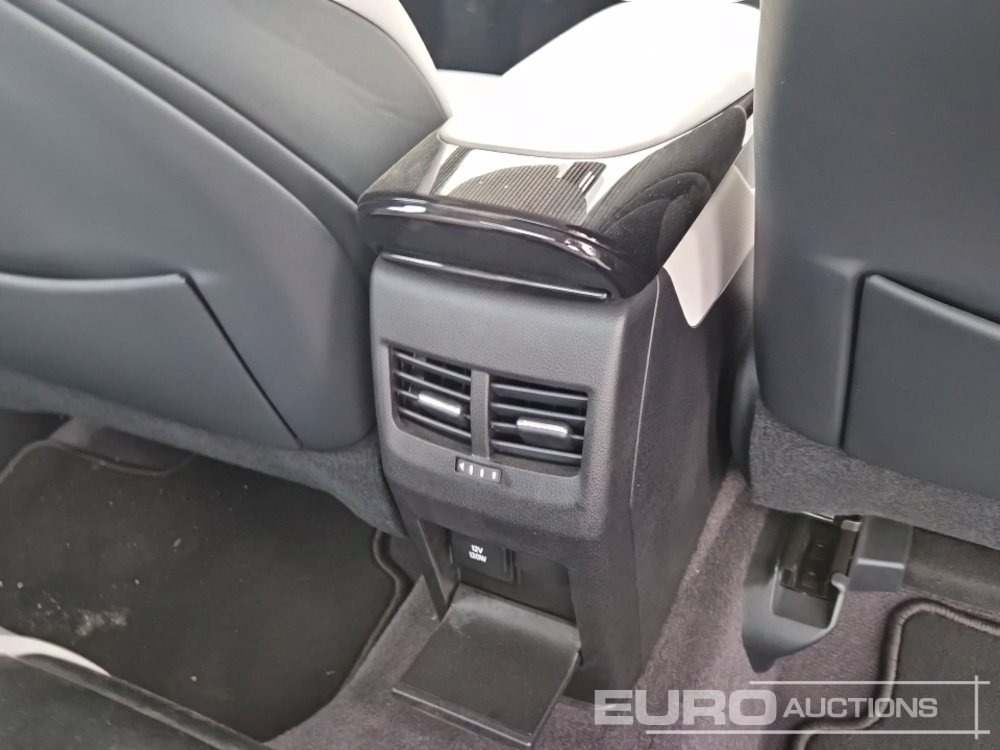 Car 2017 Toyota Mirai Fuel Cell, Hydrogen Hybrid, Automatic (German Reg. Docs. Available): picture 25