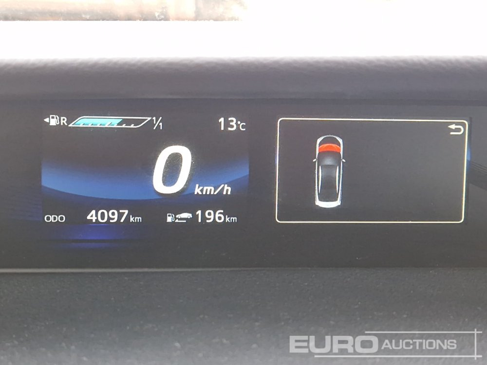 Car 2017 Toyota Mirai Fuel Cell, Hydrogen Hybrid, Automatic (German Reg. Docs. Available): picture 33