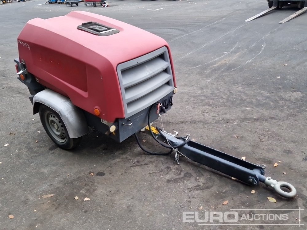 2018 Atlas Copco XAS38 80CFM - Air compressor: picture 4 2018 Atlas Copco XAS38 80CFM - Air compressor: picture 4