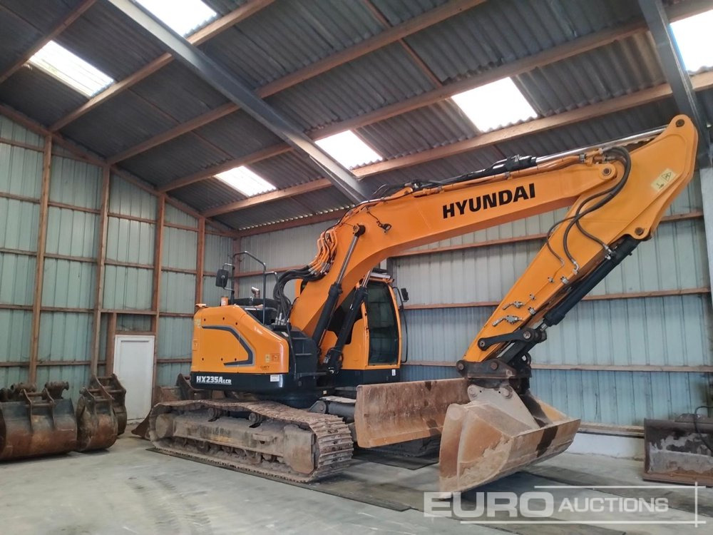 2018 Hyundai HX235ALCR - Crawler excavator: picture 1 2018 Hyundai HX235ALCR - Crawler excavator: picture 1