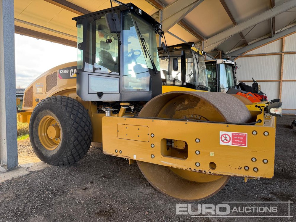 2019 CAT CS66B - Roller: picture 1 2019 CAT CS66B - Roller: picture 1