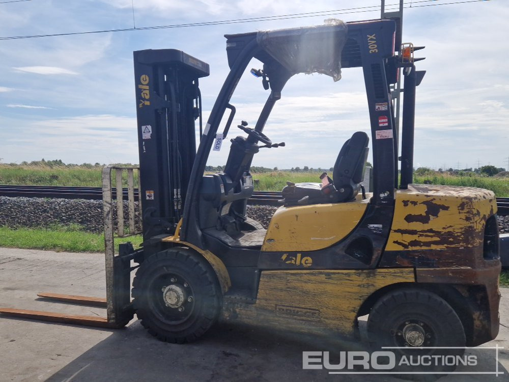 2020 Yale GDP30VX - Forklift: picture 2 2020 Yale GDP30VX - Forklift: picture 2