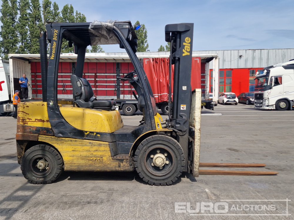 2020 Yale GDP30VX - Forklift: picture 5 2020 Yale GDP30VX - Forklift: picture 5