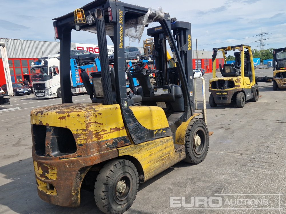 2020 Yale GDP30VX - Forklift: picture 4 2020 Yale GDP30VX - Forklift: picture 4