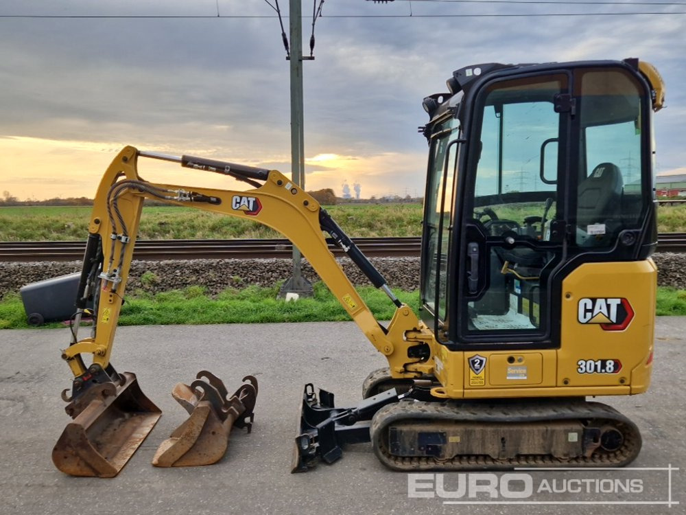 2022 CAT 301.8 - Mini excavator: picture 2 2022 CAT 301.8 - Mini excavator: picture 2