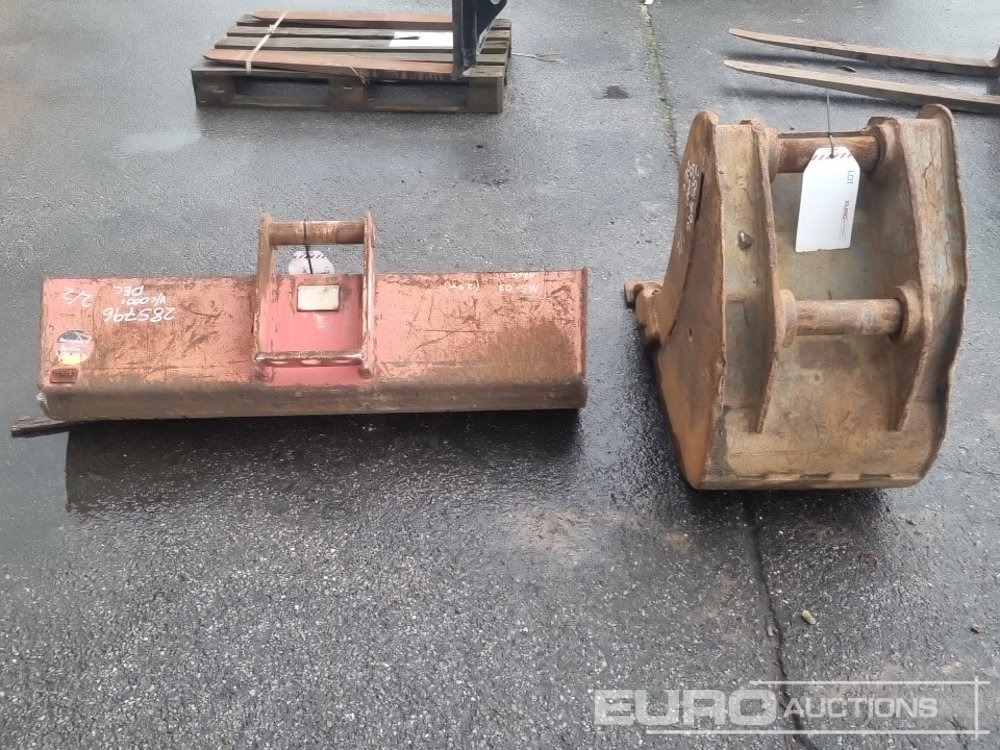 48" Ditching Bucket to suit Dedicated QH, 18" Digging Bucket 60mm Pin to suit 10 Ton Excavator - Bucket: picture 4 48" Ditching Bucket to suit Dedicated QH, 18" Digging Bucket 60mm Pin to suit 10 Ton Excavator - Bucket: picture 4