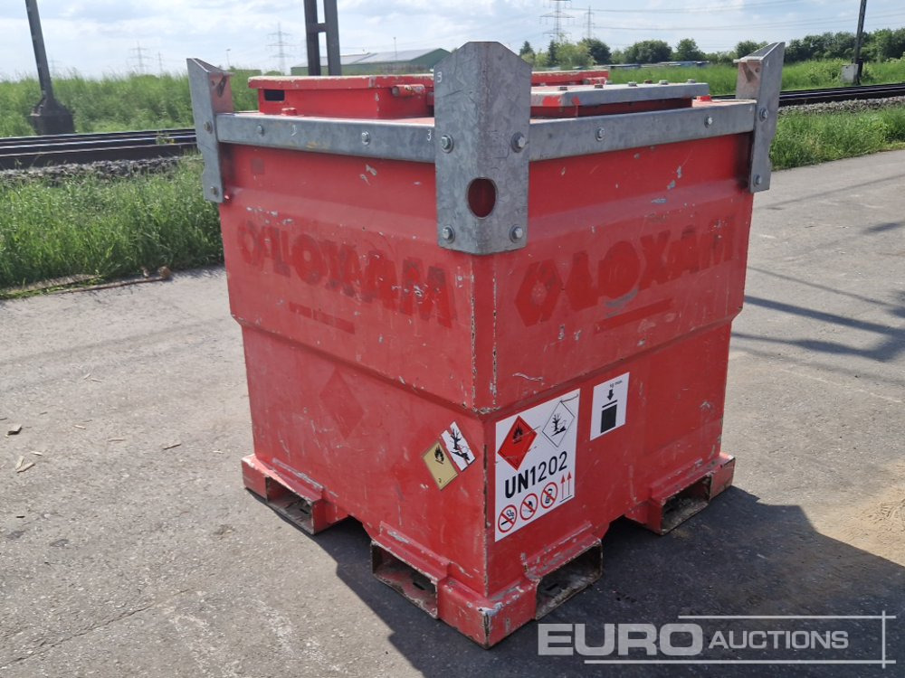910 Litre Steel Cube Bowser - Storage tank: picture 3 910 Litre Steel Cube Bowser - Storage tank: picture 3