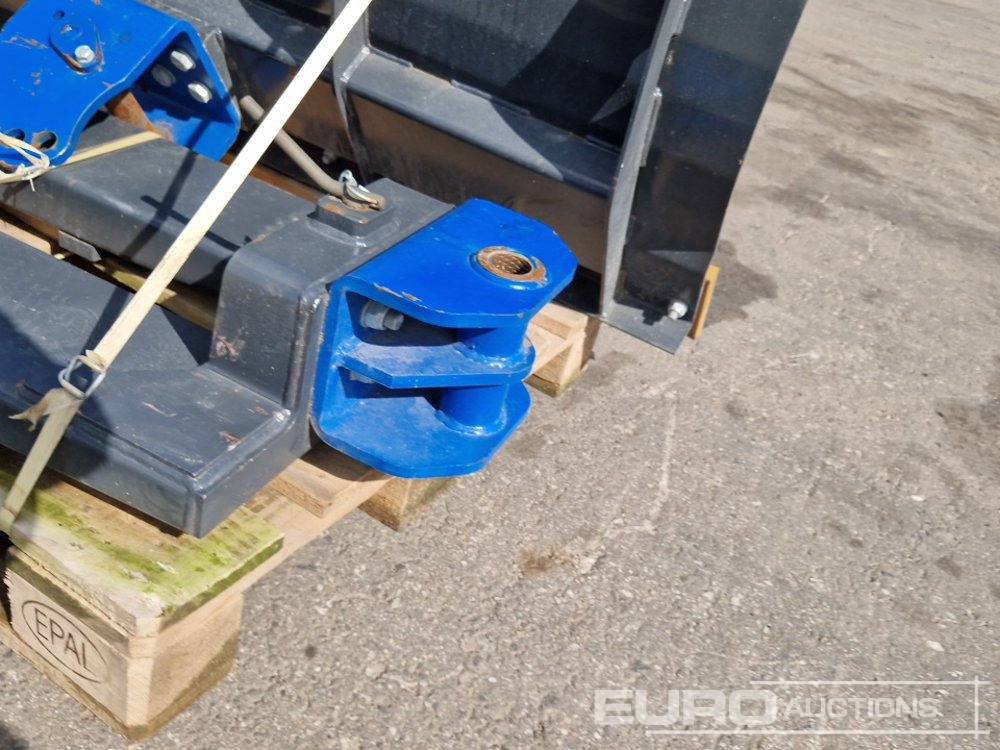 Agricultural machinery Unused 60" Snowblade to suit Forks: picture 6