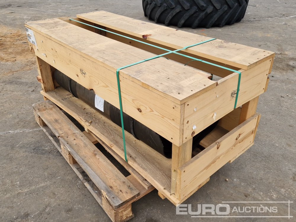 Unused John Deere New belts for John Deere HD45X Header (John Deere code: AXE90382) Spare New Belts - Agricultural machinery: picture 3 Unused John Deere New belts for John Deere HD45X Header (John Deere code: AXE90382) Spare New Belts - Agricultural machinery: picture 3