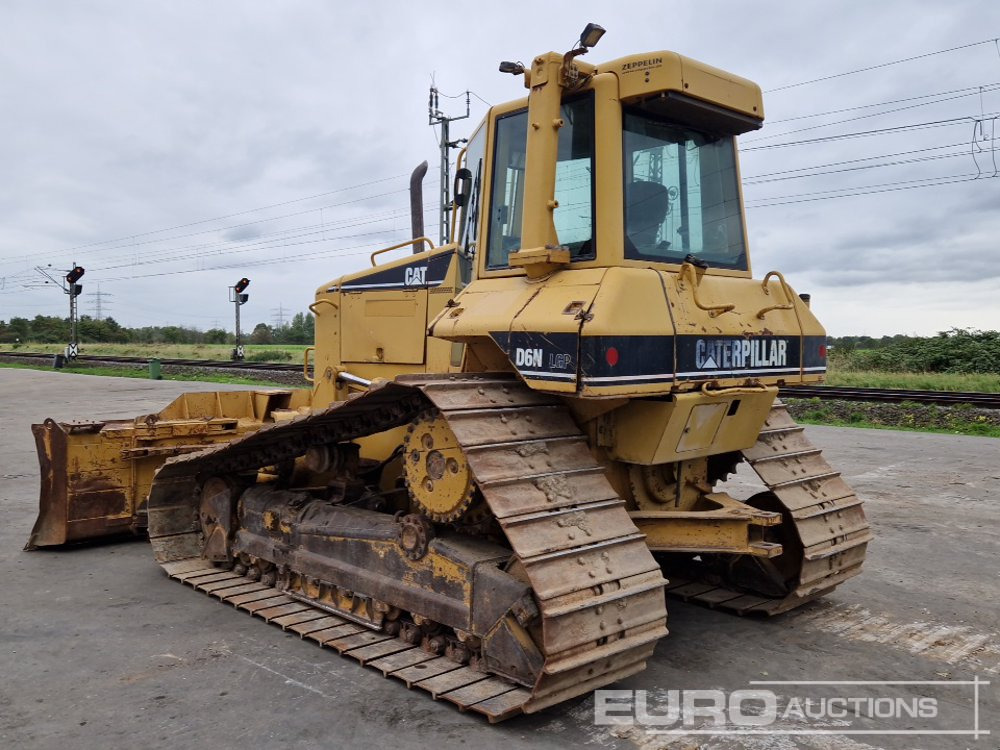 CAT D6N LGP - Bulldozer: picture 3 CAT D6N LGP - Bulldozer: picture 3