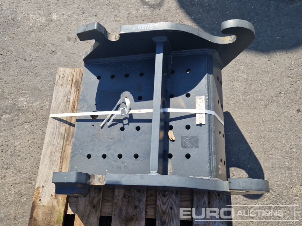 CW30 Adapter Plate - Quick coupler: picture 5 CW30 Adapter Plate - Quick coupler: picture 5