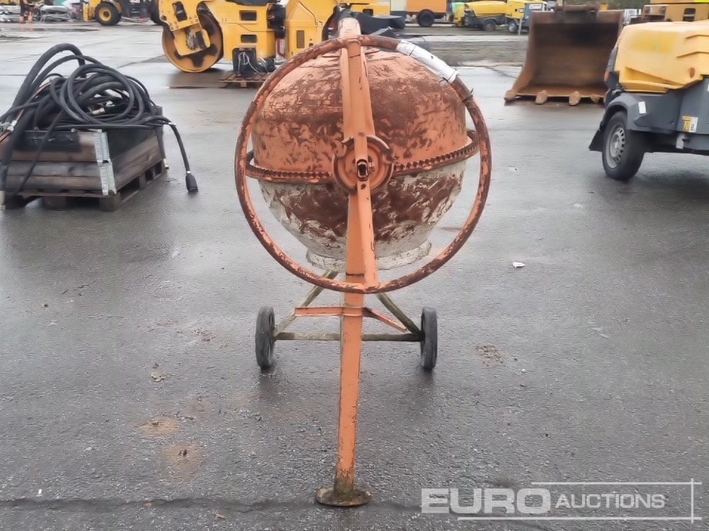 Cement Mixer - Concrete mixer: picture 2 Cement Mixer - Concrete mixer: picture 2