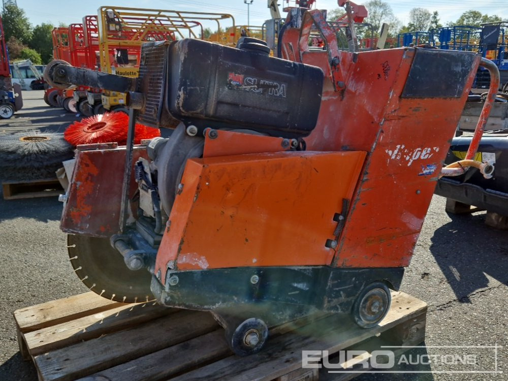 Clipper Norton Walk Behind Asphalt Saw - Asphalt machine: picture 1 Clipper Norton Walk Behind Asphalt Saw - Asphalt machine: picture 1